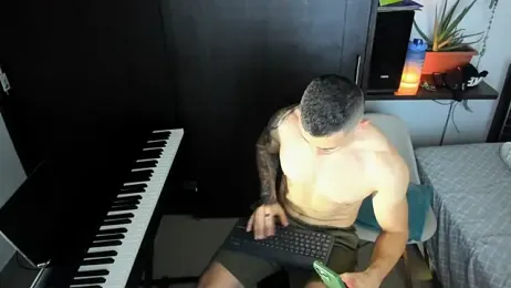logan_smith — Stripchat stream photo (Jul 2026)