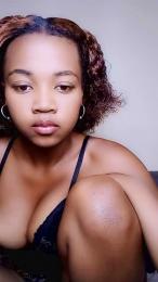 Elysca — Cam4 stream photo (Apr 2026)