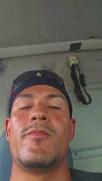 Pablohermano95 — webcam model online on cam4