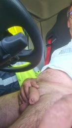 Omavi229 — webcam model online on cam4