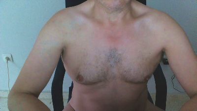 kumonit — Cam4 stream photo (Apr 2026)