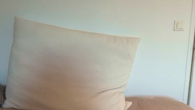 Nadia_L — Cam4 stream photo (Apr 2026)