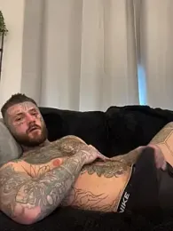 magicmichaell — webcam model online on stripchat