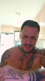 nano381 — webcam model online on cam4