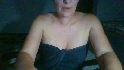 Adela — Cam4 stream photo (Aug 2026)
