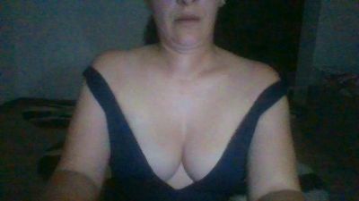 Adela — Cam4 stream photo (Aug 2026)