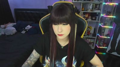 Yummypink — webcam model online on cam4