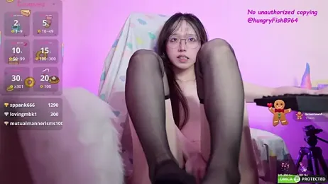 hungryFish8964_ — webcam model online on stripchat