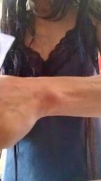 luxxuriax — Cam4 stream photo (Apr 2026)