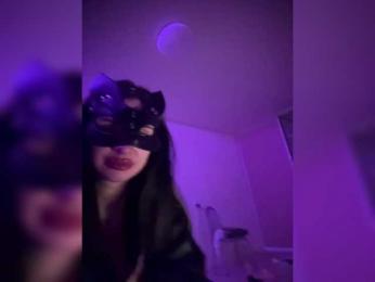 SashaXXXtasy — webcam model online on bongacams