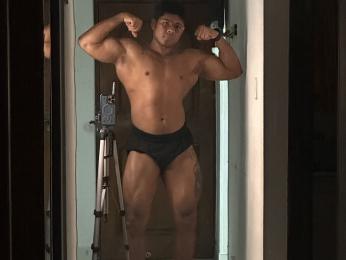 LeonMike — Livejasmin stream photo (Mar 2025)