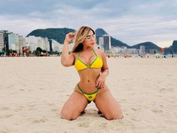 SarayYork — webcam model online on livejasmin