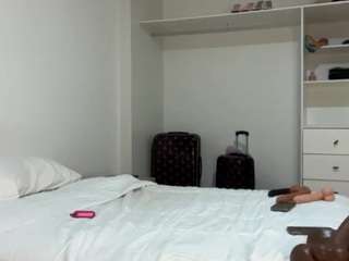 dommelovely — Camsoda stream photo (Apr 2026)