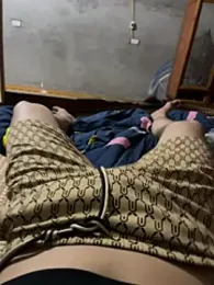 yangloc — Stripchat stream photo (Sep 2026)