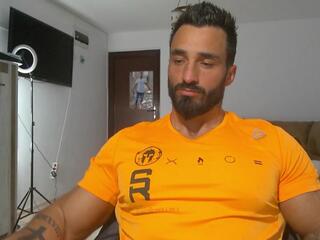 Ian Hunk — Flirt4free stream photo (Apr 2026)