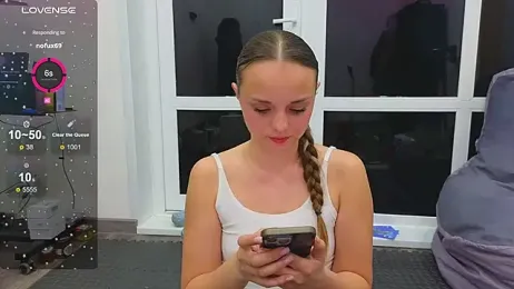 Misss_Vikk — webcam model online on stripchat