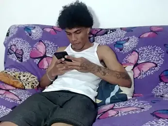 latin_sex_3 — Stripchat stream photo (Apr 2026)