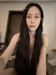 DD-5200 — webcam model online on stripchat