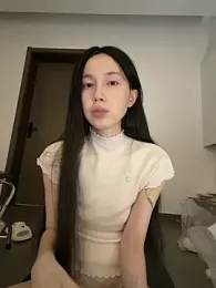 DD-5200 — webcam model online on stripchat