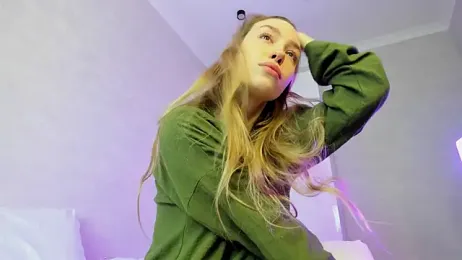 LiraHoney — Stripchat stream photo (Apr 2026)