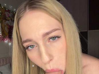 VictoriaBix — webcam model online on bongacams