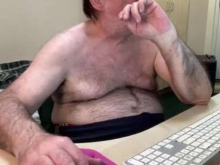 coachkarl — webcam model online on camsoda