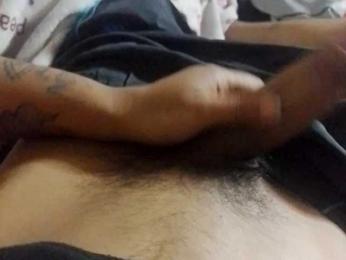 AmyRoger29 — Bongacams stream photo (Jun 2024)