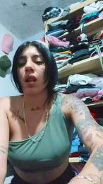 mely42 — webcam model online on cam4