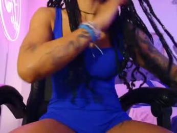 laurensaenz — Chaturbate stream photo (May 2026)