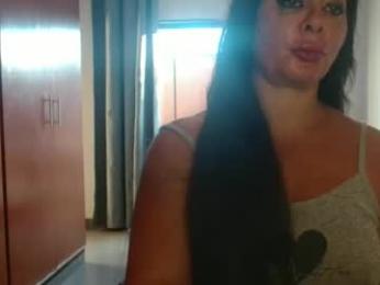 hot_wiffe — Chaturbate stream photo (Apr 2026)