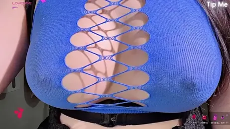 donghuangtaiyi--- — webcam model online on stripchat