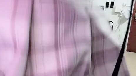 donghuangtaiyi--- — webcam model online on stripchat