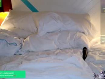 crimsonkitten — Chaturbate stream photo (Apr 2026)