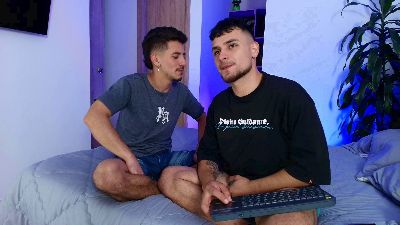 two_sinzXX — Cam4 stream photo (Apr 2026)