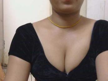 Zoya444U — webcam model online on bongacams