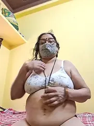 sivani_asha — Stripchat stream photo (May 2026)