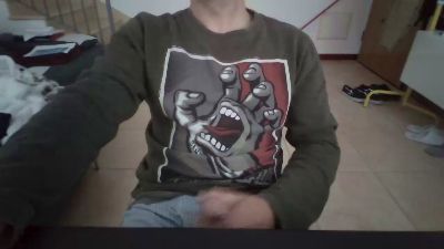 andrtasd2 — webcam model online on cam4