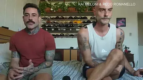 kaimeloni — webcam model online on stripchat