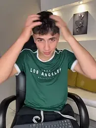 AdrianRinaldi — Stripchat stream photo (Apr 2026)