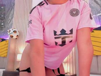 Karina-Towers — Bongacams stream photo (Jun 2026)