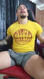 Im_massimo777 — webcam model online on cam4