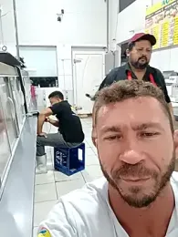 RobertoLuiz84 — Stripchat stream photo (Apr 2026)