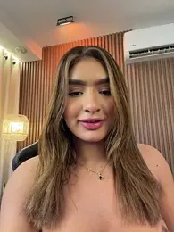 jenn_fit — webcam model online on stripchat