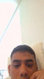 Enriquevk20 — webcam model online on cam4