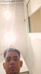 Enriquevk20 — webcam model online on cam4