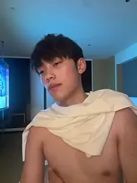 Ethan_64724 — webcam model online on stripchat
