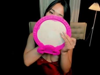 hannahriches — webcam model online on chaturbate
