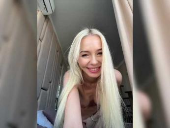 WhiteGirl-one — webcam model online on bongacams