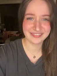 nerdynina — Stripchat stream photo (Apr 2026)