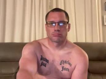luvtheattention — Chaturbate stream photo (Mar 2026)